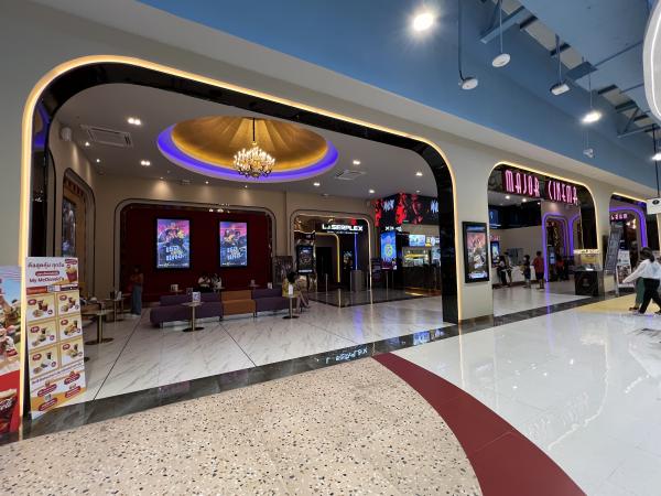 MAJOR PHUKET-ฉลอง-ROBINSON